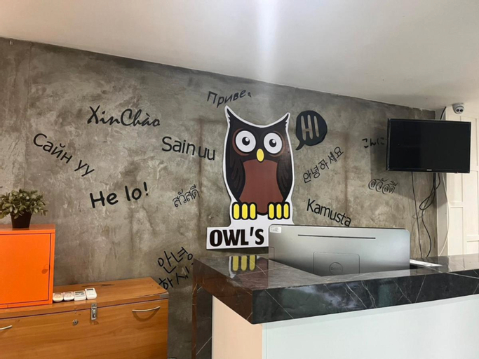 Owl's Nest Hostel, Khlong Toey