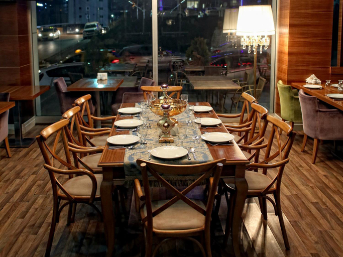 Food & Drinks 3, Asia Artemis Suite, Atasehir