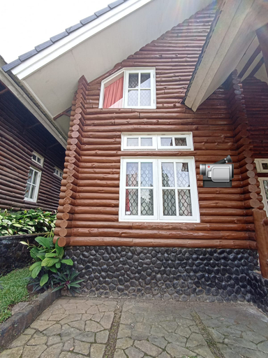 Exterior & Views 2, Villa Puncak Little Venice - Kota Bunga, Bogor