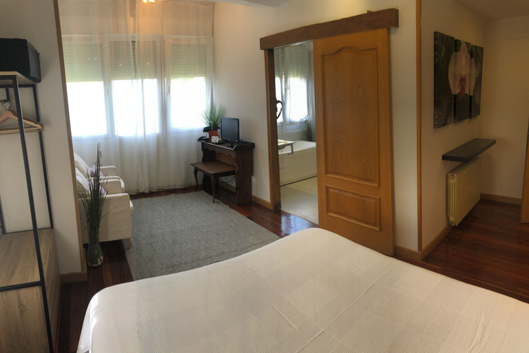 Bedroom 3, Hotel Itxas Gain Getaria, Guipúzcoa