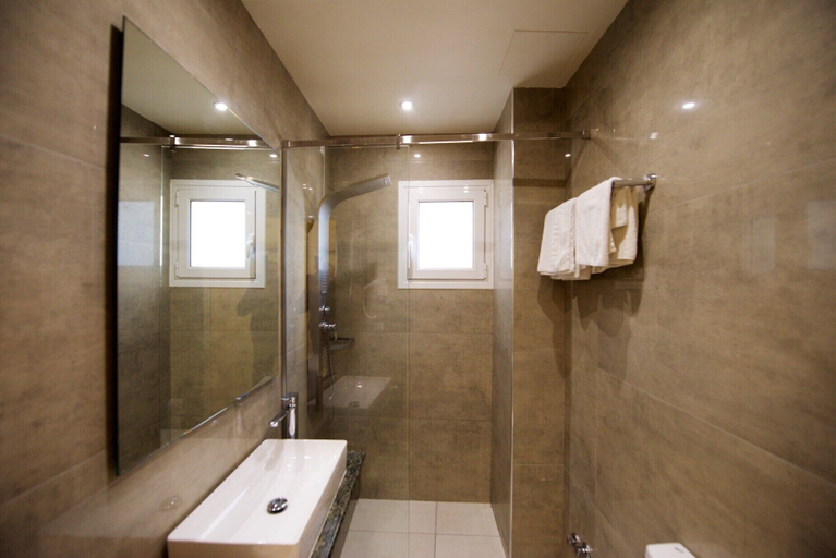 Bathroom 4, Dalia, Ionian Islands