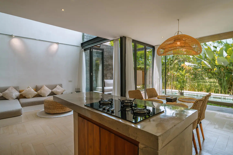 Others 3, Villa RIZR: Industrial 3BR villa nearby Berawa Beach, Badung