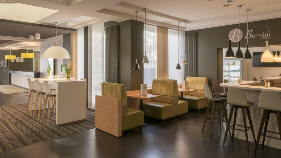 Public Area 3, Holiday Inn MUNICH - UNTERHACHING by IHG, München