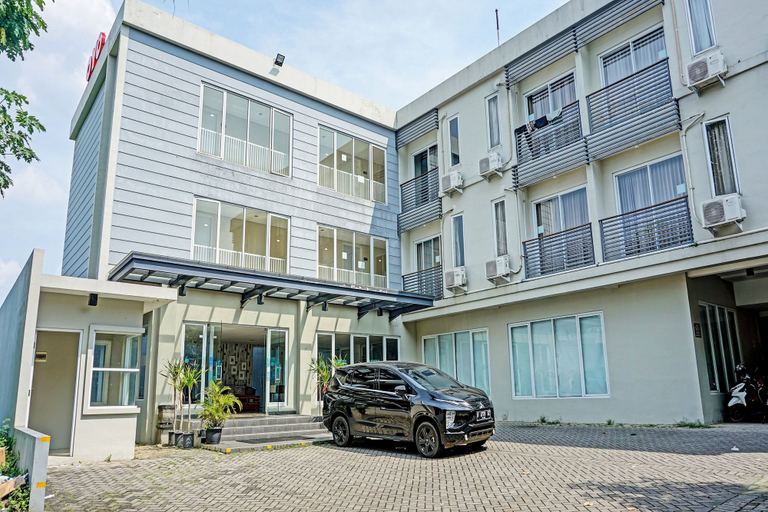 Exterior & Views 1, Collection O 91288 Chrysant Premiere Residence, Malang