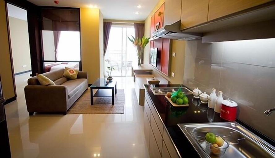 Dining Room 15