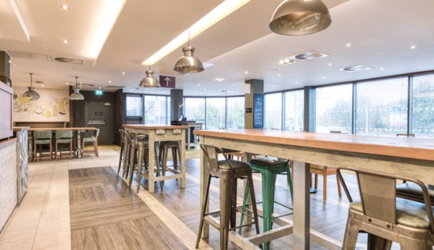 Food & Drinks 5, Premier Inn Wokingham Town Centre, Wokingham