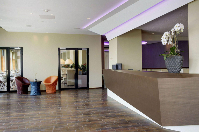 Public Area 4, Campus Hotel Hertenstein, Luzern