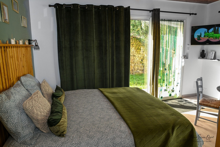 Bedroom 3, Casa Upupa, Vendée