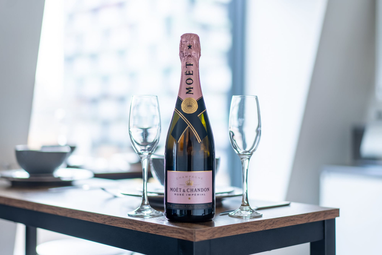 Food & Drinks, Designer Apartments, Sefton