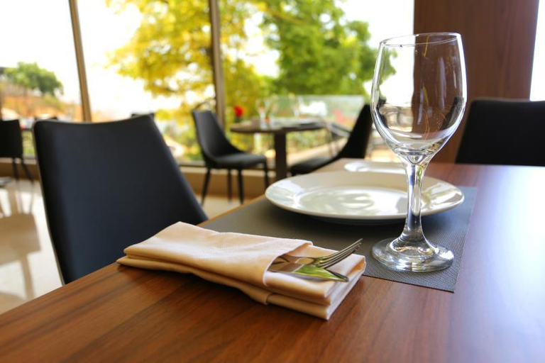 Food & Drinks 5, MIST HOTEL & SPA BY WARWICK, Zgharta