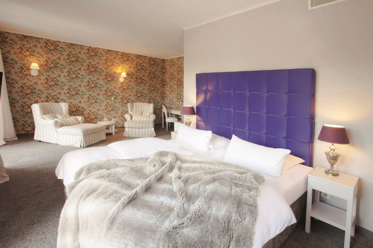 Bedroom 4, Schloss Basthorst, Ludwigslust-Parchim