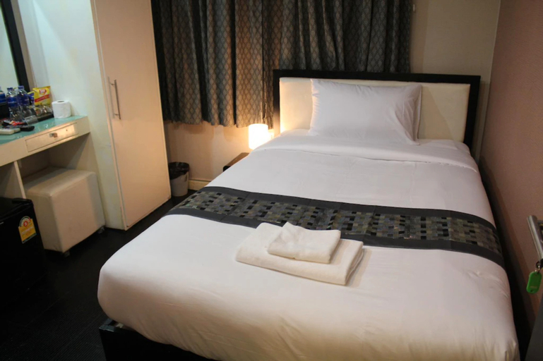Bedroom 9