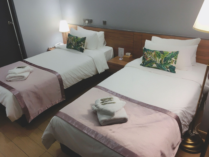 Bedroom 6
