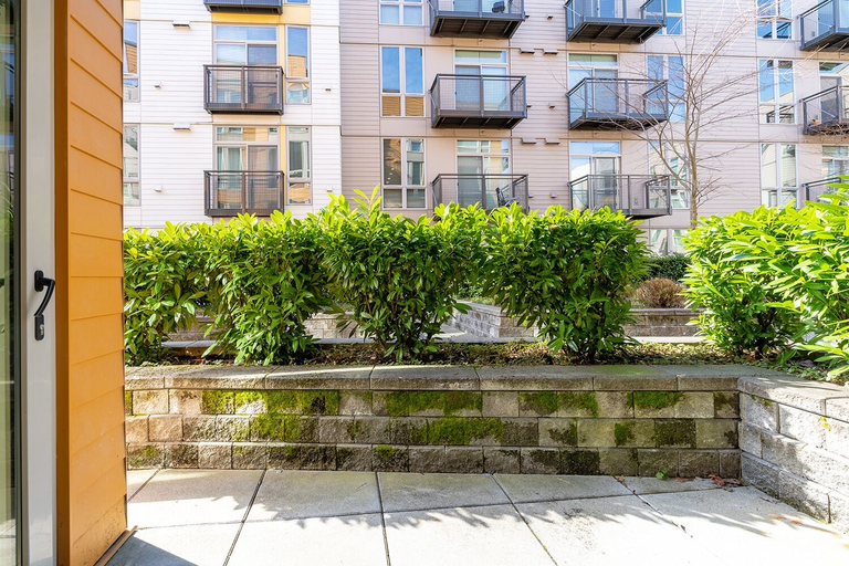Others 5, Sophari Isle: Mercer Island Apartments, King