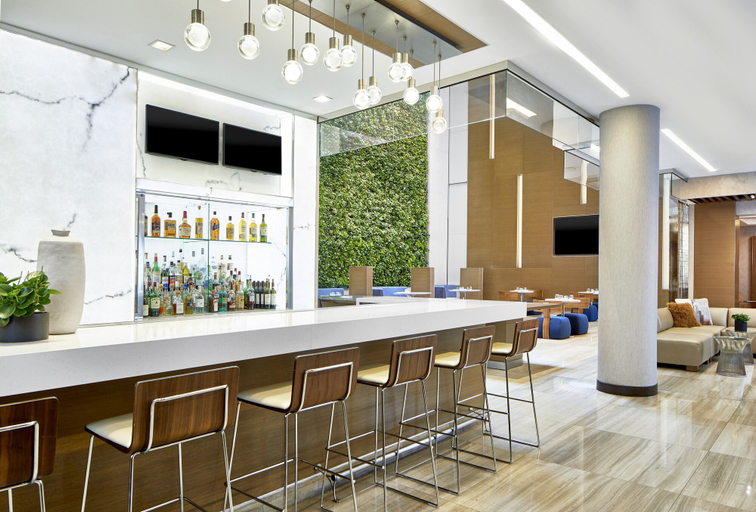 Food & Drinks, Courtyard by Marriott New York Manhattan/Midtown West, New York
