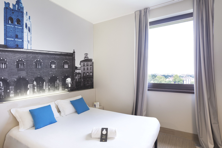 Bedroom 15