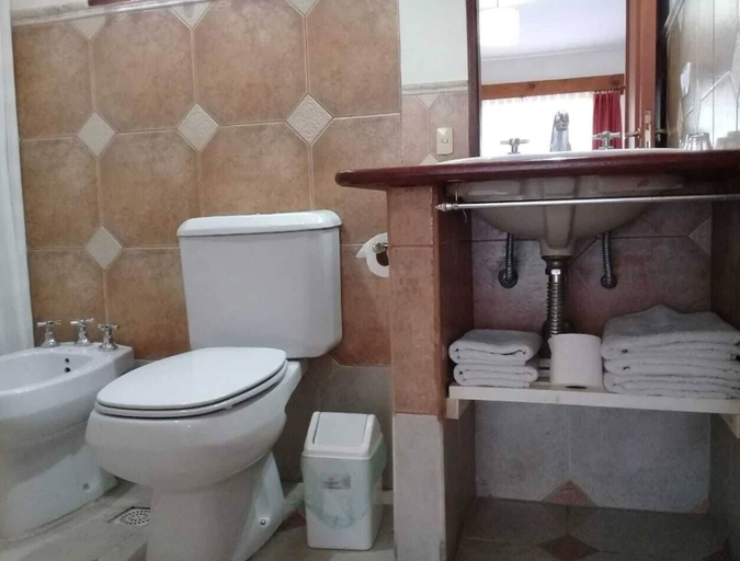 Bathroom 4, El Refugio de Coquena, Tumbaya