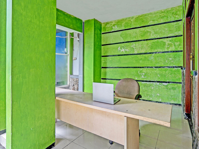 Others 4, Hotel O Fun Guesthouse Syariah, Mojokerto