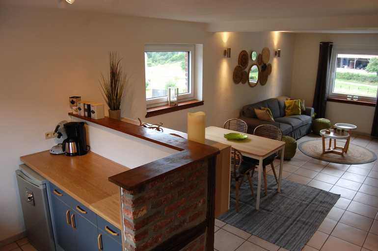 Dining Room 13