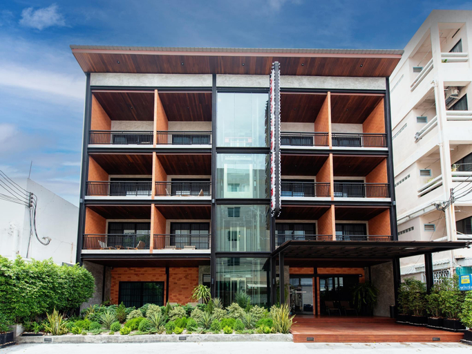 Others 2, The Loft122 , Wang Thonglang