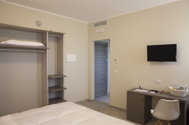 Bedroom 10
