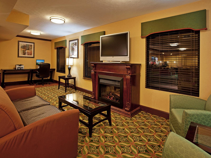 Public Area 2, Holiday Inn Express LONDON-I-70 by IHG, Madison