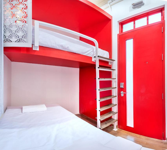 Bedroom 3, AMA Hostel Bangkok, Samphantawong