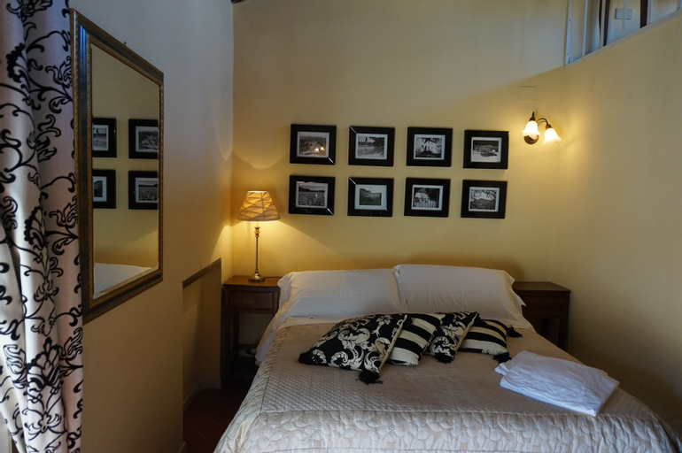 Bedroom 12