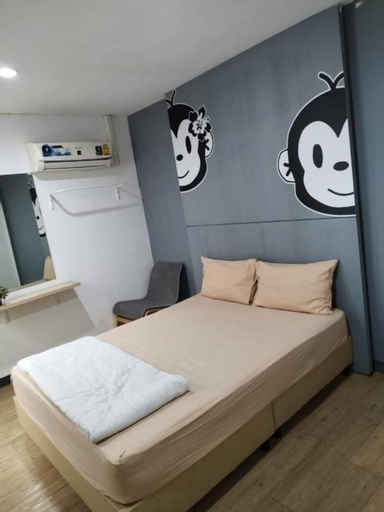 Bedroom 13