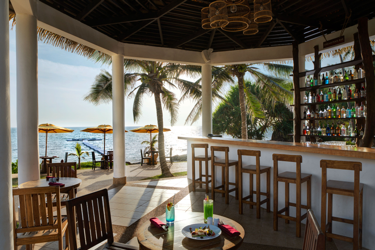 Food & Drinks 5, Rawi Warin Resort & Spa, Ko Lanta