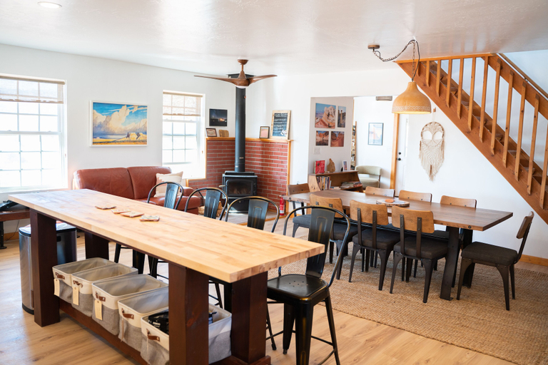Food & Drinks 5, BaseCamp 37, Kane