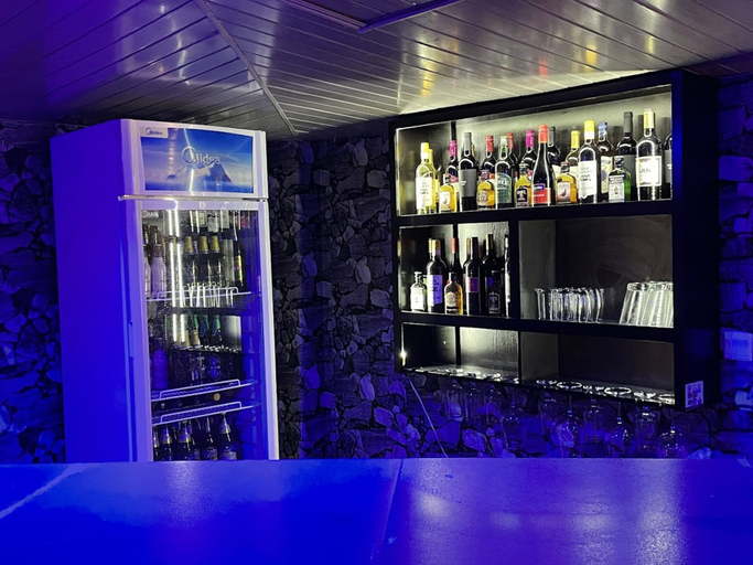 Food & Drinks 5, Cogent Apartments, Uyo