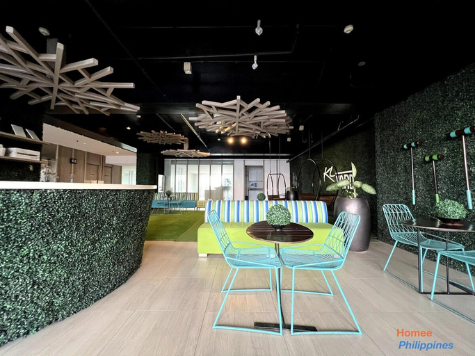 Food & Drinks, Makati Houses, Makati City