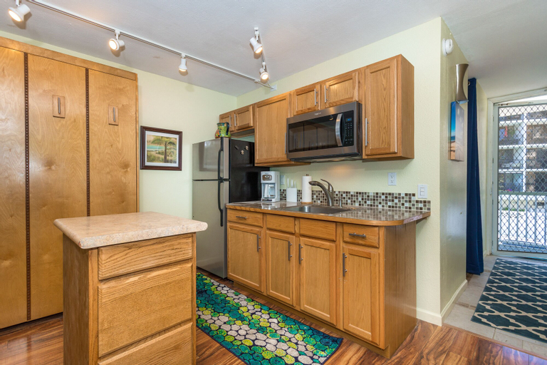 Dining Room 27
