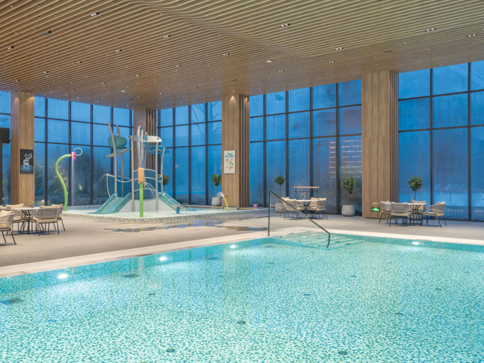 Sport & Beauty 3, Swisstouches Resort Hotel, Xianyang