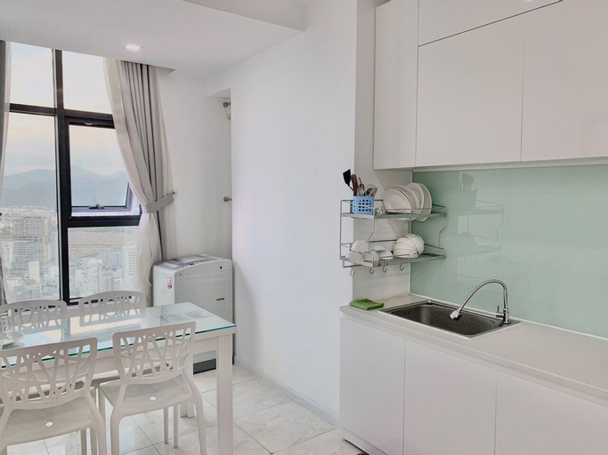 Dining Room 30