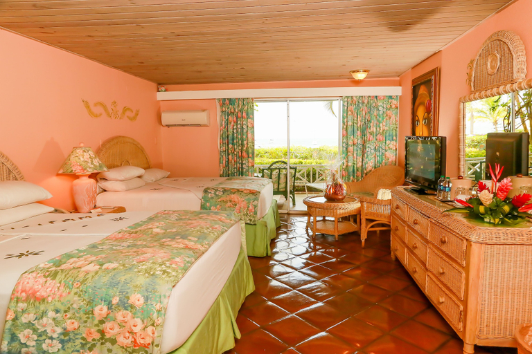 Bedroom 4, Coco Reef Resort and Spa