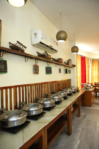 Food & Drinks 5, Kadamb Kunj Resort Bharatpur, Bharatpur