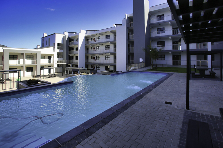 Sport & Beauty 4, Nivica Lifestyle Living 57, Langebaan 4-Sleeper, West Coast
