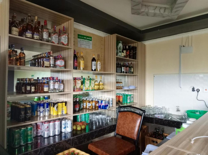 Food & Drinks, Rumwe Gardens & Resort Ltd, Kikuyu