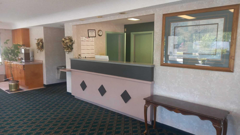 Others 5, Traveler Inn and Suites, Wayne