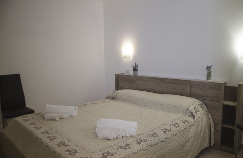 Bedroom 2, Casa Valverde, Sassari