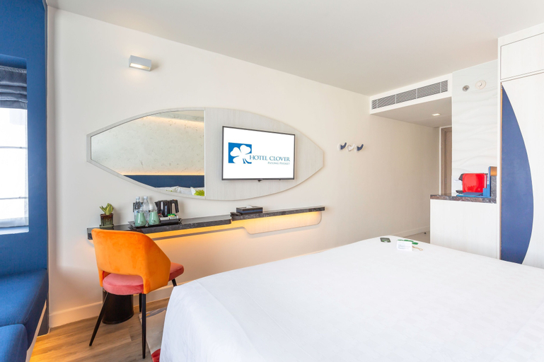 Bedroom 26