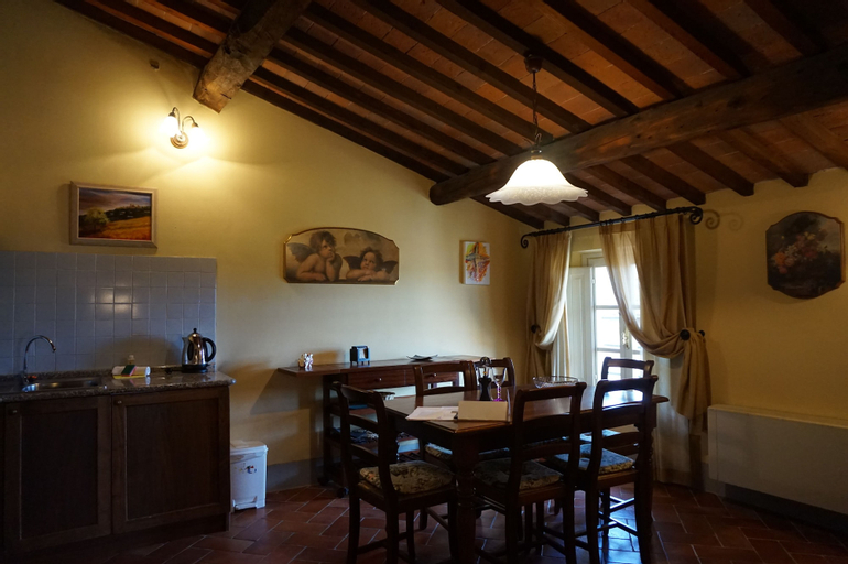 Dining Room 14