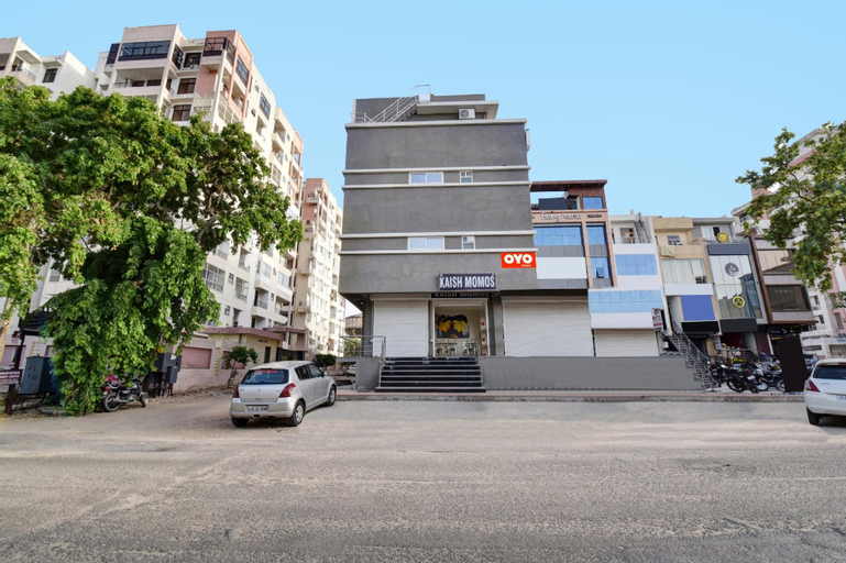 OYO 88846 Silver Spring, Jaipur