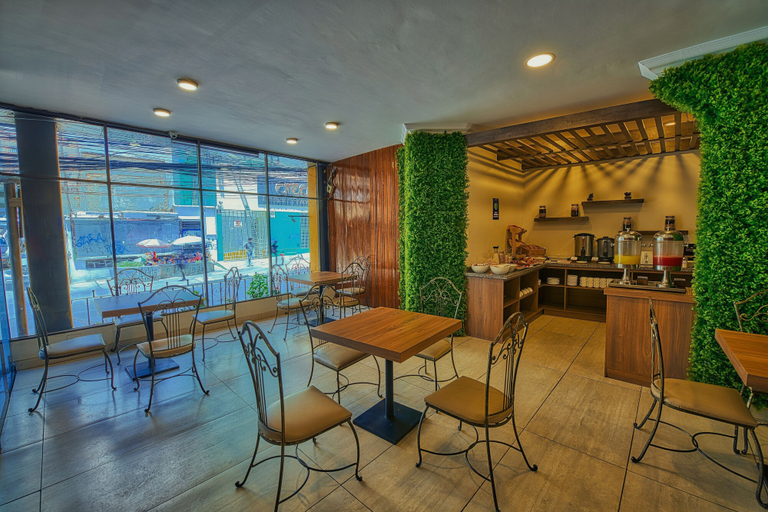 Food & Drinks 4, Panamerican Hotel, Pedro Domingo Murillo