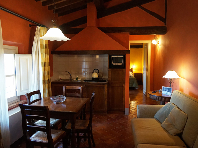 Dining Room 8
