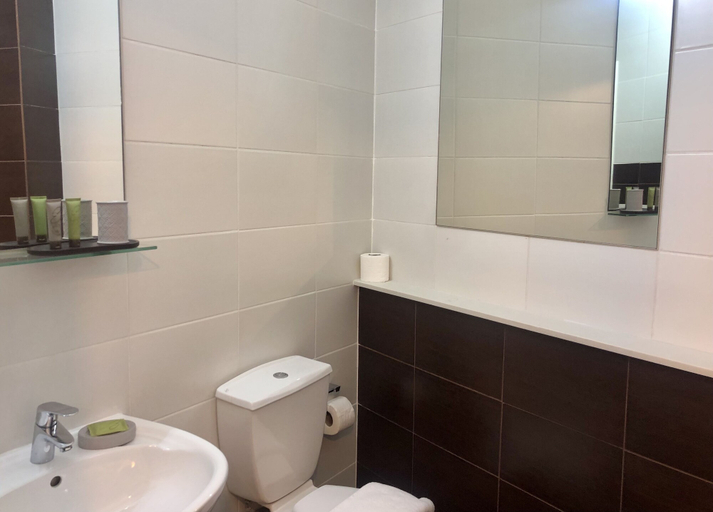 Bathroom 5, St Paul Resort, Kasrouane