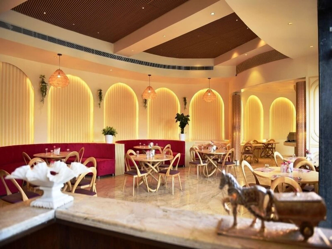 Food & Drinks, Wild Rose Resort and Spa, Ajmer