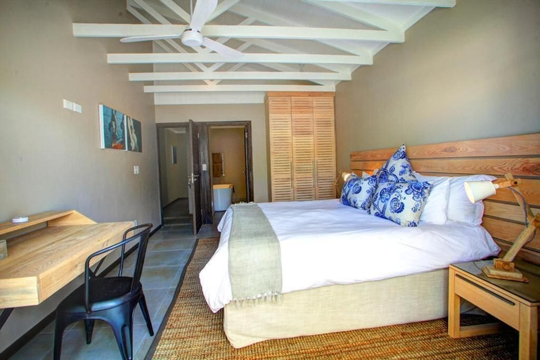 Bedroom 3, Scallop Guest Lodge, Eden